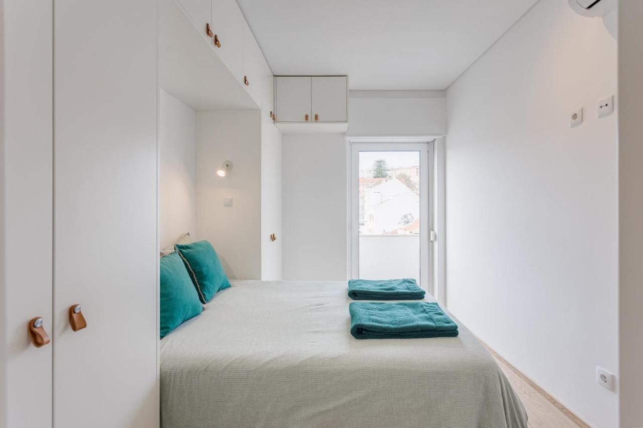 Tejo River View Apartment Nearby Belem Lisbon Bagian luar foto